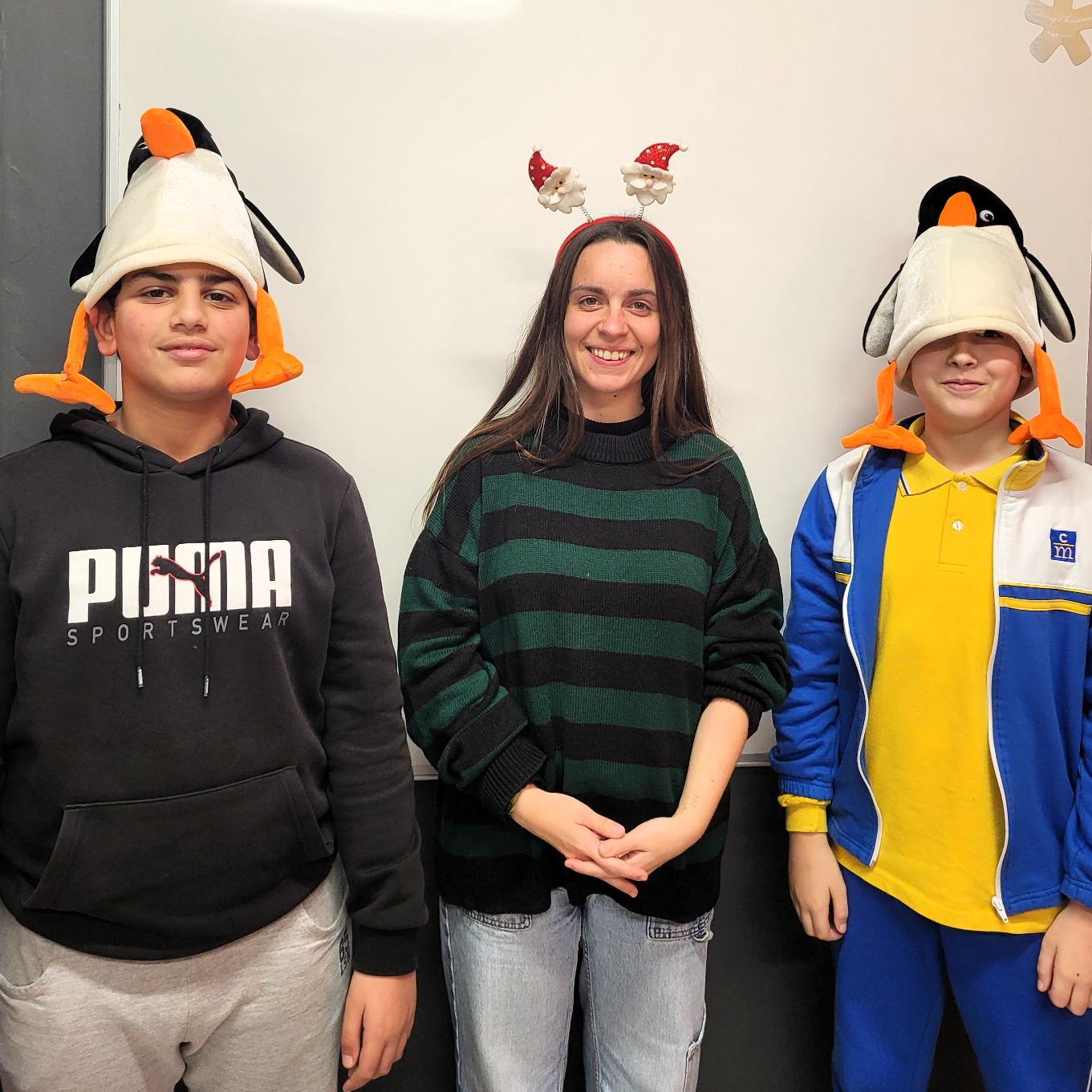 Actividad de Navidad en una clase de inglés de MT Idiomes Cerdanyola
